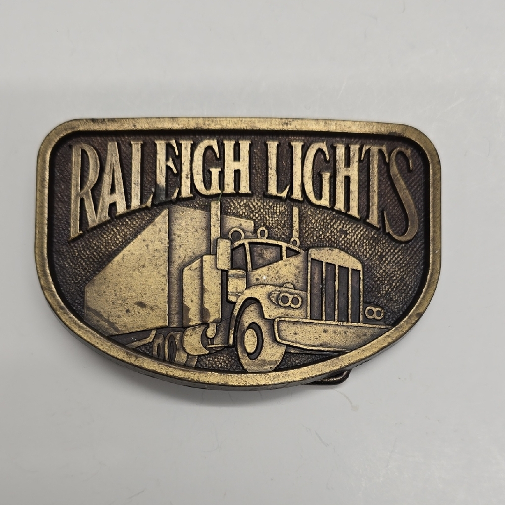 🔸️5/$25🔸️Raleigh Lights Belt Buckle